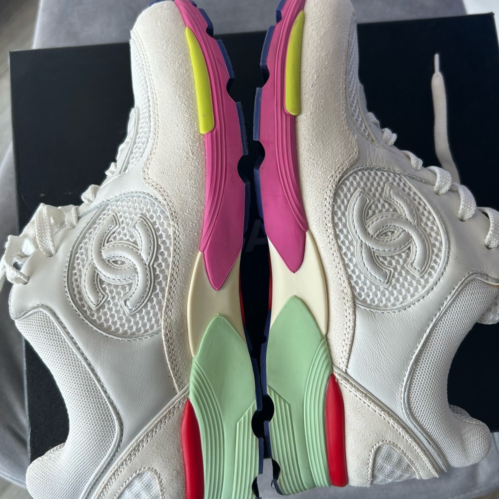 CHANEL White Sneakers with Colorful Accents
